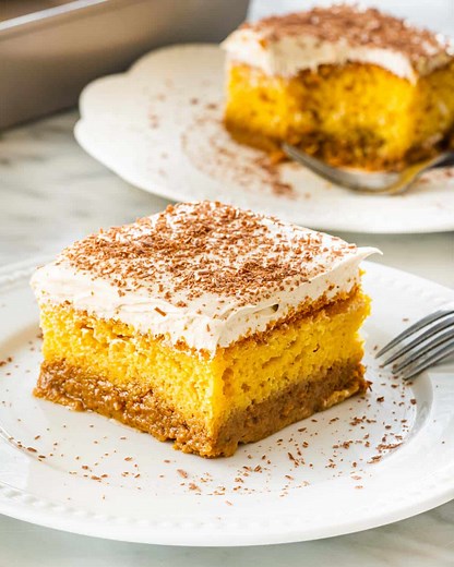 Pumpkin Magic Cake