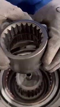 ZF Transmission Bearing Puller Tools — Standard vs Hydraulic Puller Demo for Heavy Trucks