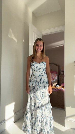 The other prom dress hehe 🤭