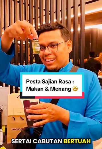 Bufet Ramadan 2025 - Pesta Sajian Rasa Terdapat lebih 100 jenis menu yang cukup istimewa seperti: - Nasi Briyani Kambing - Sup Tulang Rawan - Lok Ching - Shell Out - Kambing Panggang - Gyoza P/S: Dengan setiap baucar dewasa yang dibeli pada harga biasa, setiap orang akan berpeluang untuk menerima hadiah misteri yang akan diletakkan di dalam kotak misteri. Menariknya ada hadiah barangan berjenama juga dan premium seperti Louis Vuitton, Gucci, Tag Heuer, iPhone, Chanel, YSL, MAC, Jo Malone dan L’O