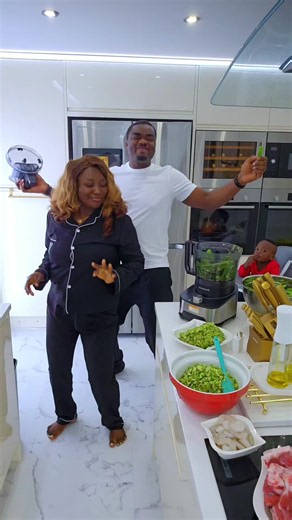 Bennyomoedo Family (@bennyomoedooffical)’s video of the benson family