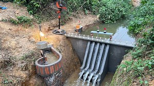 Step-by-step hydroelectric power setup