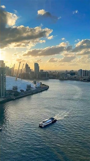 London's Stunning View Over Thames River