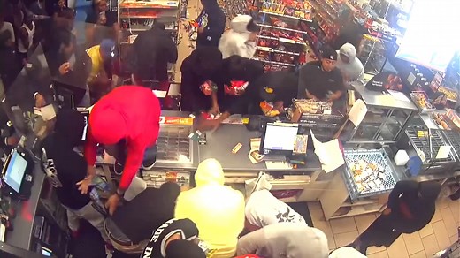 FLASH MOB LOOTING - Cameras caught participants in a flash mob heading inside a 7-Eleven and completely ransacking the store. https://bit.ly/3cewx4E | FOX 13 News