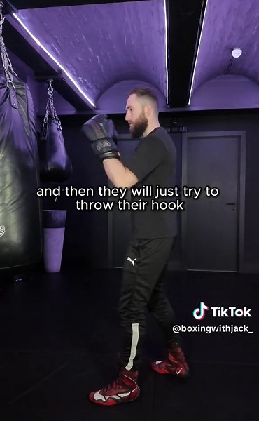 Boxing Tips: Improve Your Hook Technique