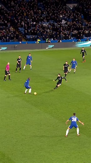 Four different Spaniards combined for the two goals on Boxing Day 2017! 🇪🇸🤝 | Chelsea Football Club