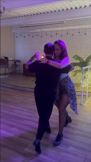 Tango Tutorial for Beginners | Easy Steps #LearnTango #TangoBasics #DanceBeginner #TangoGuide
