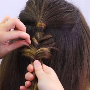 55K views · 174 reactions | Creating A "Mom Approved" Fishtail Style! | Cute Girls Hairstyles | Facebook