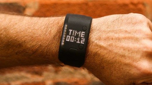 Adidas adds new MiCoach to fitness tracker team - Video