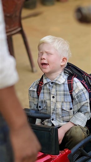 angrej Babu ne apne math ke teacher ko mar diya । 😂😂 #ankitvlogup #comedy #funnyviral #new