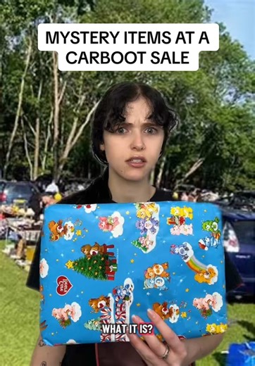 Would you buy a mystery item? #carboot #carbootsale #uk #onthisday | Mystery Box