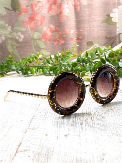 Oversized Chunky Round Sunglasses: Brown Tortoise-shell With Gold Checkered - Etsy