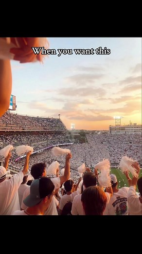 yall want affordable living spaces to enjoy your experience and get your studying done? Check out our website link jn bio!#greenscreen #collegeaesthetic #party #football #universityofsoutherncalifornia #trojans #dormlife #affordable #fighton #collegelife #aesthetic #losangeleslife #dormlife #univeristy