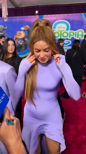 699K views · 28K reactions |  | @shakira y sus hijos, dando una entrevista exclusiva de que tuvieron una pequeña participación en la nueva película de Disney #Zootopia2 | Rock N Rules Fan Club | Facebook