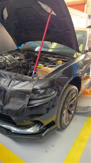 تجهيز مبدئي لفعالية صوت نشوفكم هناك ان شاءالله💪 @dif.01 #fyp #car #ترند #mopar