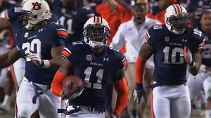 10 years ago. 109 yards. :𝟎𝟏 second left. 🗣️ THERE GOES DAVIS! | Auburn Football