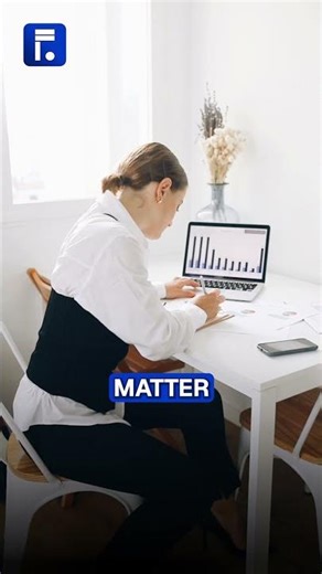 What Recruiters ACTUALLY Look for in a Data Analyst Portfolio (Get Hired Faster!)