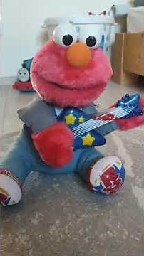[UPLOADED WITH PERMISSION FROM ‎‪@1_ABOVE‬ ] funny toys rock & roll star elmo before repairs