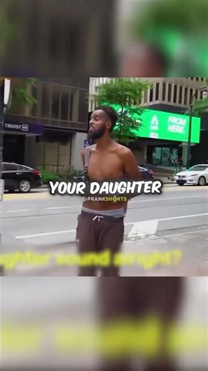 Fake Cop Prank Against Tweaker 😂