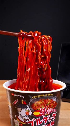 Buldak vs Movie Introduction