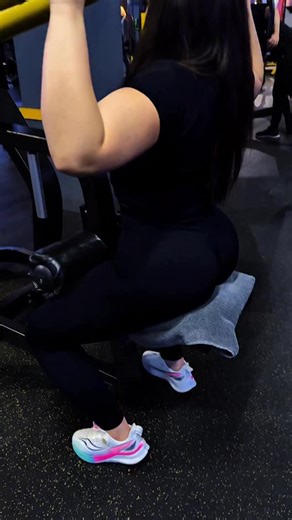 Mohinabonu | Ozish | Munosabat | Eng katta yutug’im-bu o’z idealimga erishishim bo’ldi,harakatdan to’xtash yo’q😁😍 | Instagram