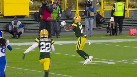 Robert Rochell catches Randall Cobb's muffed punt in mid-air for takeaway