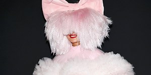 Sia Returns With New Single ‘Gimme Love,’ Announces First Solo Pop Album in 8 Years ‘Reasonable Woman’!