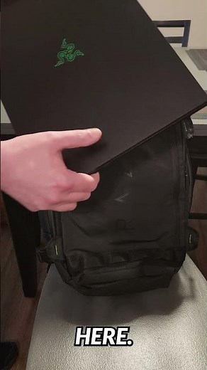 Razer Blade 18 fits the Razer Rogue 17 Backpack V3 #Razer #shorts
