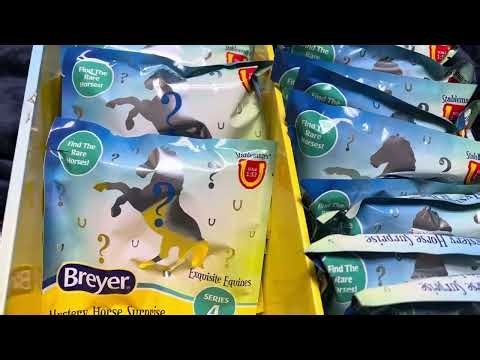 Opening Breyer stablemate blind bags series 4
