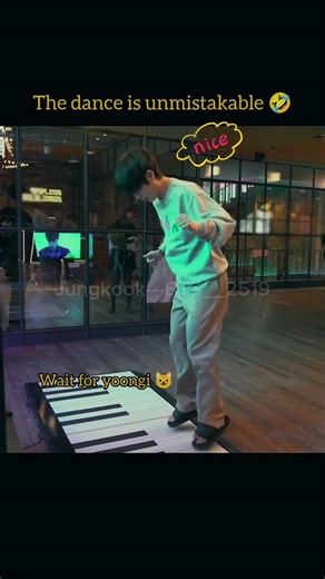 Hahahaha the non dancing musical genius that he is yoongi 🤣#suga #bts #btsarmy