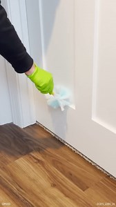 Easy Way to CLEAN Baseboards and Trims | Clean That Up