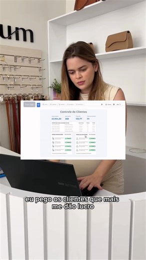 Phibo - Sistema de Gestão 💻💙 on Instagram: "A @valeskaribeiroe mostra como usa dados, segmentação e o PhiboZap pra transformar compradores de Natal em clientes fiéis para 2026. Quer lucro inteligente o ano todo? Comenta EU QUERO 👇 e garanta 60% OFF no Phibo."