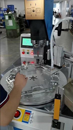 Turntable machine from the factory