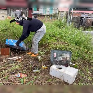 Everyone was very happy when we cleaned up the sid Cre:Clean up Mowing sawing trees . . . . . #deepcleaning #oddlysatisfying #beforeandafter #makeover #transformation #sariafyingcleaning #sparklingclean #tidyup #deepclean #homecleaning #putzen #nettoyer #cleaning #rivercleanup #cleanupthedirtykitchen #cleantok #superclean #kitchencleaner #limpiezahogar #cleaningforfee #housecleaning #kitchencleaning #bedroomcleaning #livingroomcleaning #cleanupthetrash #cleanupthedirtyroom | CHill