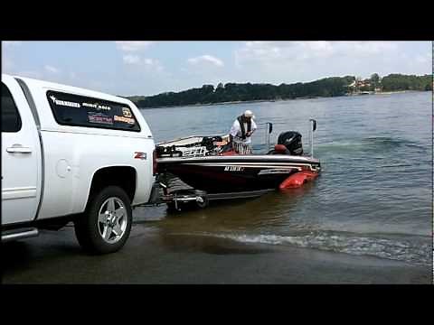 Tips 'n Tricks 32: Loading Skeeter on Drive On Trailer