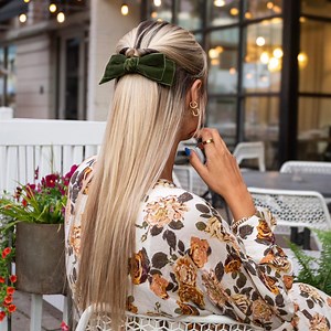 Luxury Green Velvet Ribbon Hair Accessory for Women and Girls - Etsy