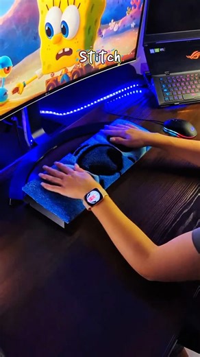 Which Keyboard Rug Completes Your Gaming Setup? 🎮🖥️