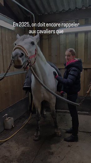 Ca te parait la base? Et pourtant, je ne peux que constater que beaucoup de cavaliers passent encore à côté de ces principes de base 2026 peut devenir l année où l on arrête de normaliser l inconfort et le non respect des besoins fondamentaux, et où l on commence enfin à offrir aux chevaux ce dont ils ont reellement besoin: du mouvement, du respect, de la comprehension et une vraie écoute de leur corps Laisse une ⭐️ en commentaires si tu partages cet avis | Florence Defresne - massage sportif éq