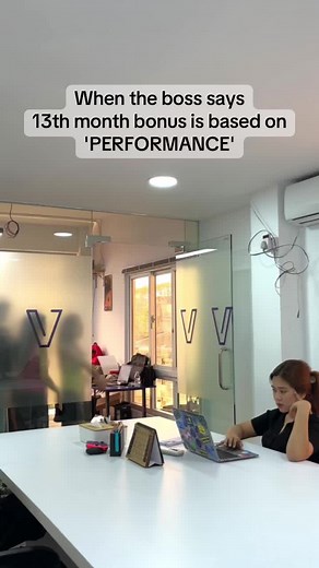 Payday is here! Time to make it rain! 💵✨ #vero #veromyanmar #agencylife #payday