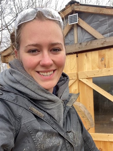 A quick chainsaw carve from a dream! #art #wood #woodworking #diy #chainsaw