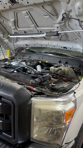 Mayson Dunsford on Instagram: "Ford 6.7 PowerStroke Extended Crank | DTC P0093 #ford #powerstroke #f250 #f350 #forddiesel #fordtech #mechanic #flyingwrenches"