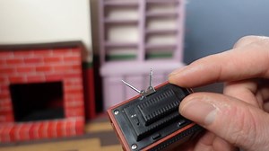 Watch moving dials and antennas on Amazon Live