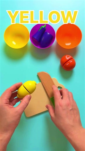 Slice & Sort! 🍋 Kids Learn Colors with Food #shorts