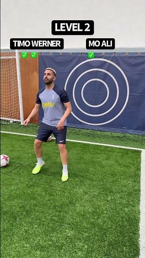 Backward header challenge vs Timo Werner