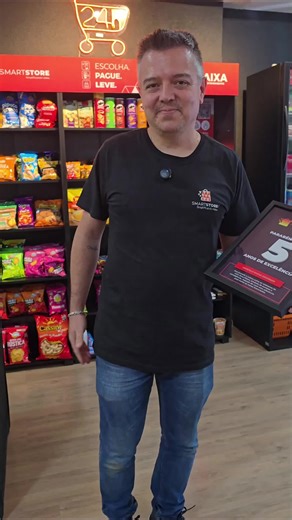 5 anos de histórias, conquistas e muitos motivos para celebrar. 🧡✨ A SmartStore nasceu com um propósito claro: transformar o varejo e gerar oportunidades reais para quem acredita no poder de inovar. Hoje, olhar para essa trajetória e ouvir os depoimentos de quem cresceu com a gente é simplesmente inspirador. 🚀 A todos os licenciados que fazem parte dessa jornada, nosso MUITO OBRIGADO. Vocês são parte essencial dessa história. 🙏 👉 Assista aos depoimentos e inspire-se com quem escolheu empreen