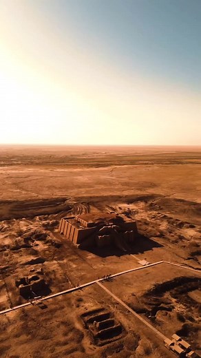Discovering the Ziggurat of Ur: Ancient Iraqi Marvel