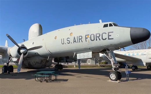 加州航天博物馆 | EC-121T“警告星”（预警和控制平台）（2023/3）