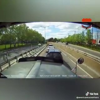 T'au kébek icitte, j'ai l'doit d'te couper