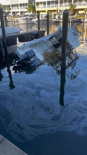 Negligent Boat Owner Allows Boat to Sink in Marina!