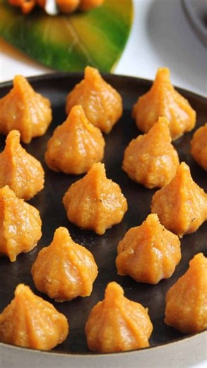 Archana Mundhe | By popular demand, here’s the super easy Mawa Modak recipe you all requested! 🌸✨ Perfect for Ganesh Chaturthi or anytime you need a sweet... | Instagram